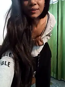 Snapshot of yourslady_ chatting on 03.01.25 yourslady  online show from 03.01.25