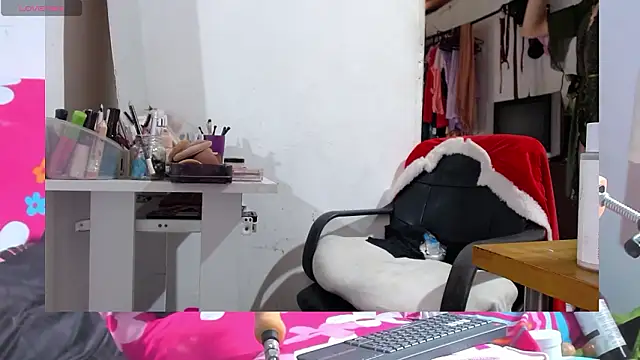 afroditacute15 online show from 02.13.26