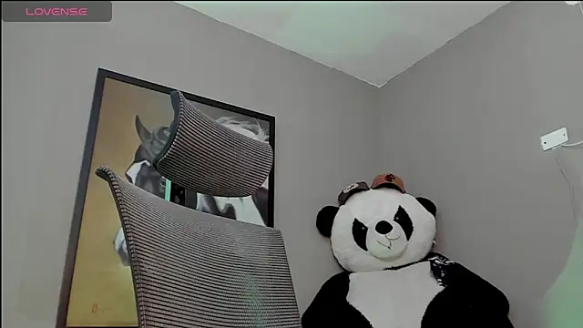 mattiwsmorris  online show from 09.12.25