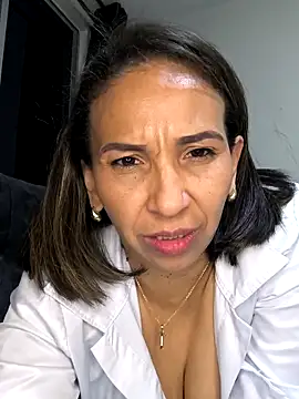 Mrsvictoriaaa online show from 02.23.25