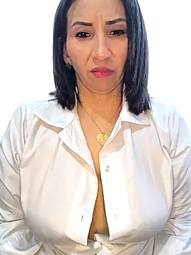 Mrsvictoriaaa online show from 09.27.25