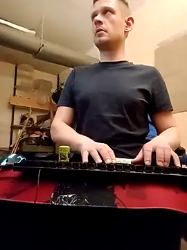 VickyDevilEU online show from 10.24.25