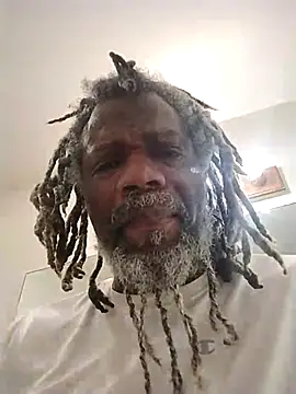 Snapshot of KingSlim56 chatting on 09.18.25 KingSlim56 online show from 09.18.25