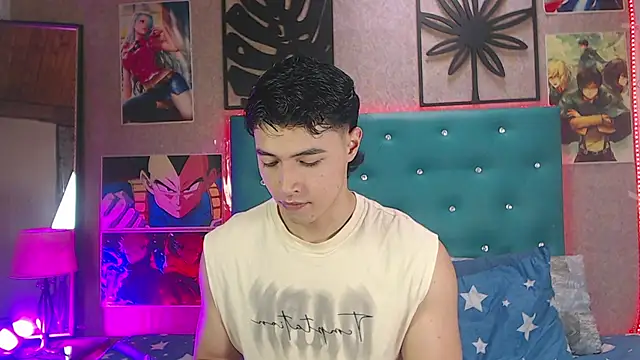 LiamAndrewzz online show from 09.15.25