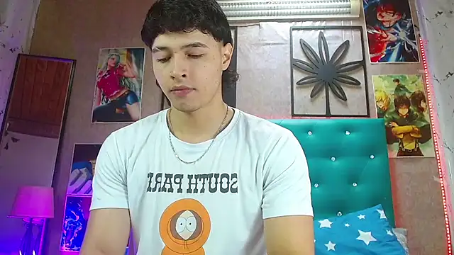 LiamAndrewzz online show from 11.18.25