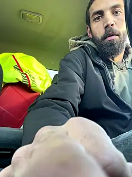 Snapshot of QueenM3 chatting on 10.27.25 QueenM3 online show from 10.27.25