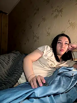 Naughtbaby 2025 online show from 11.02.25