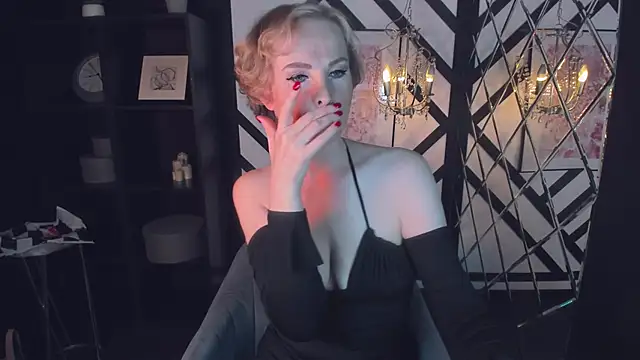 Snapshot of Sandra_Kind chatting on 03.16.25 Sandra Kind online show from 03.16.25