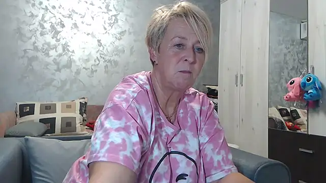 RosesandLillies online show from 10.16.25