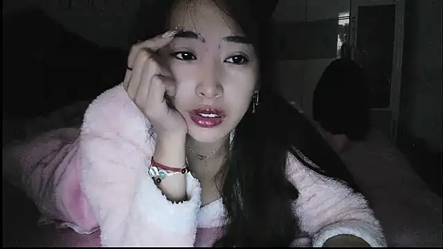 hebe-02 online show from 11.03.25