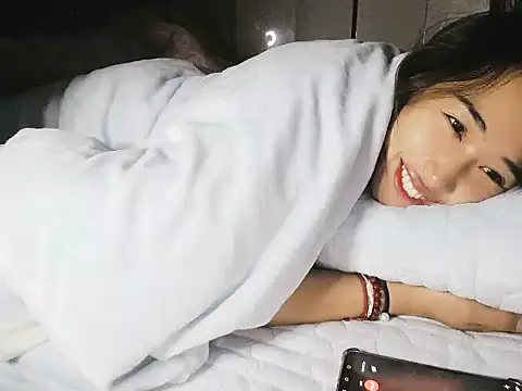 hebe-02 online show from 12.02.25