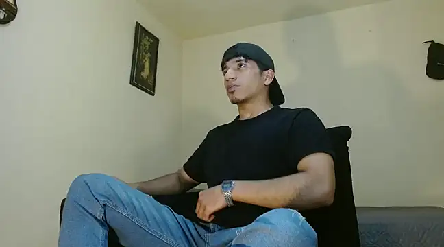 AngelHil online show from 02.25.25