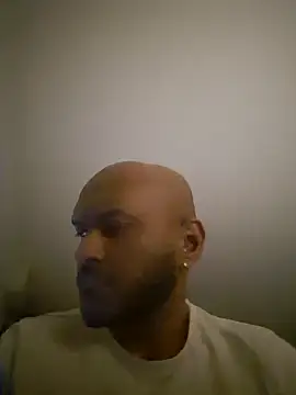 Snapshot of Mrnutella chatting on 03.10.25 Mrnutella online show from 03.10.25