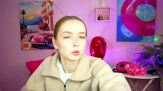 Snapshot of JenniferGraces chatting on 02.26.25 JenniferGraces online show from 02.26.25