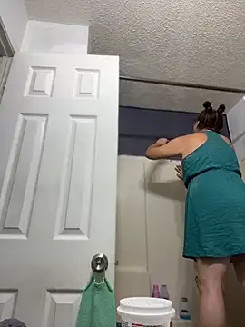 HTXBELLE online show from 04.02.26