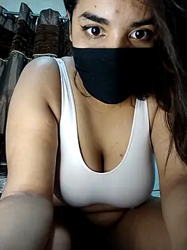 Louli ta online show from 11.17.25