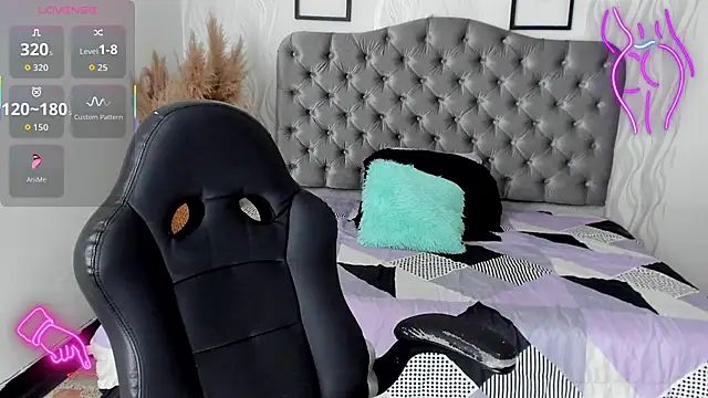 Kath latorre online show from 11.12.25