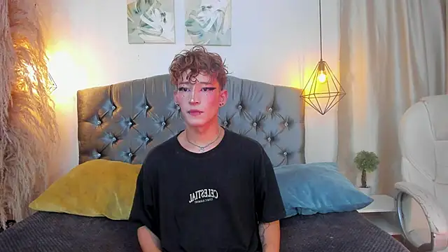 iiangel  online show from 10.11.25