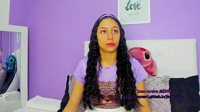 Snapshot of TANIA_06 chatting on 03.05.25 TANIA 06 online show from 03.05.25