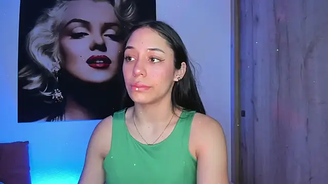 Snapshot of TANIA_06 chatting on 11.06.25 TANIA 06 online show from 11.06.25