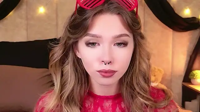 Sierra Fane online show from 12.20.25