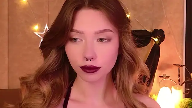 Sierra Fane online show from 04.16.26