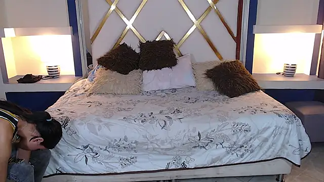 SaraClub JY online show from 02.22.25