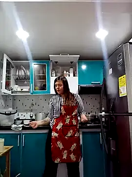 karolay16- online show from 10.21.25