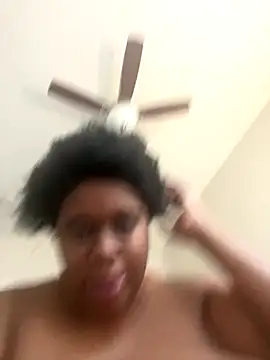 Deshay30 online show from 11.30.25