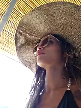 EmmyCortez online show from 03.11.25