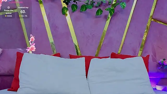 EmmyCortez online show from 12.04.25