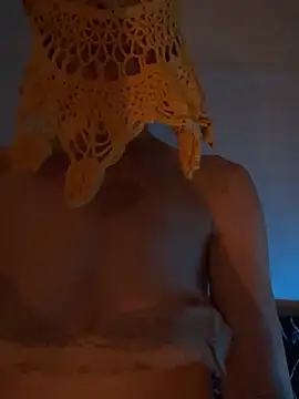 Hildas online show from 10.14.25