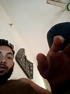 Snapshot of Rafi_boy chatting on 03.29.26 Rafi boy online show from 03.29.26