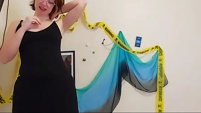 Elise Nyx online show from 11.21.25