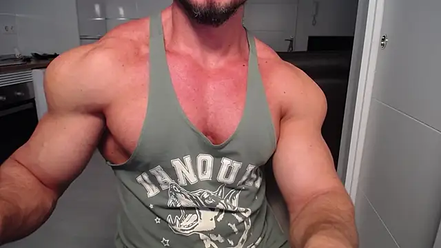 Snapshot of martins9 chatting on 02.15.26 martins9 online show from 02.15.26