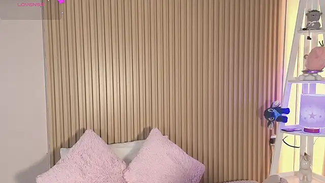 emily sweett24 online show from 03.27.26