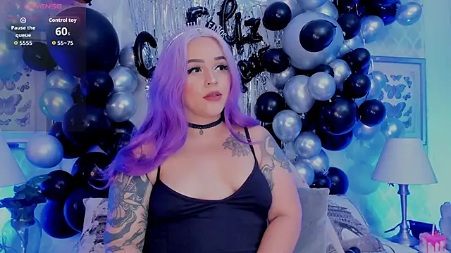 Carlaguzman  online show from 10.18.25