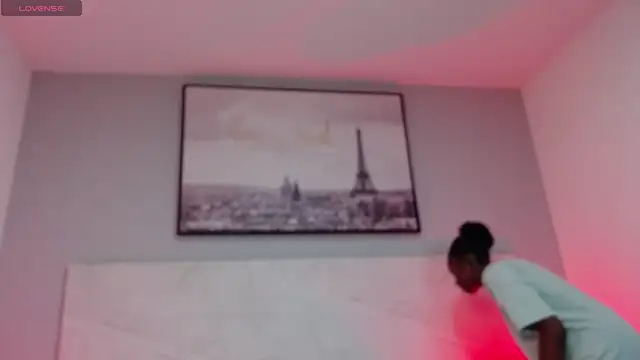 AnnyCampbell online show from 11.28.25