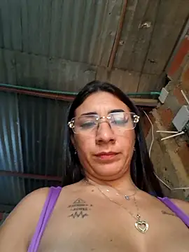 hot veteran01 online show from 02.28.26