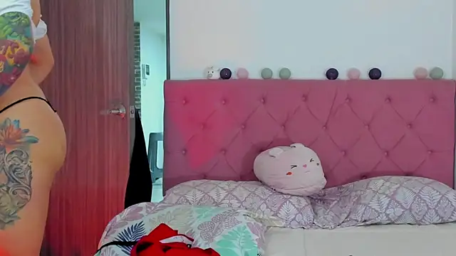 ela black online show from 02.21.25