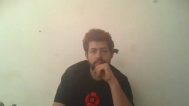 Snapshot of kinkyfag94 chatting on 09.30.25 kinkyfag94 online show from 09.30.25