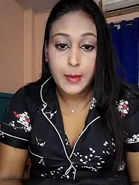 hotlovr online show from 03.04.25