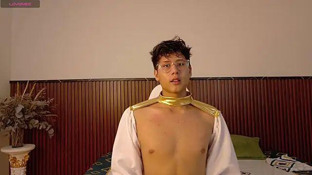 Raiden  Boy online show from 02.25.25