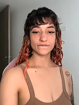 jennalux  online show from 10.21.25