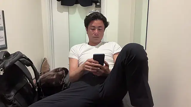 Snapshot of masato1115aa chatting on 05.15.26 masato1115aa online show from 05.15.26
