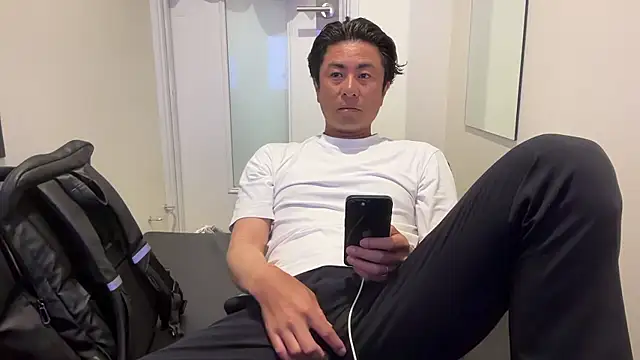 Snapshot of masato1115aa chatting on 06.05.26 masato1115aa online show from 06.05.26