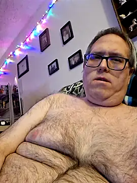 Snapshot of Smallone327 chatting on 02.20.25 Smallone327 online show from 02.20.25