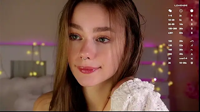 EmilaMills online show from 03.08.26