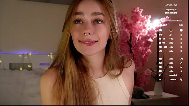 EmilaMills online show from 04.11.26