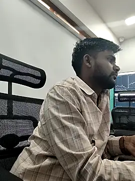 Snapshot of khushi9232 chatting on 02.25.25 khushi9232 online show from 02.25.25